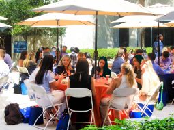 2025_asd_3.11_crowd_lunch